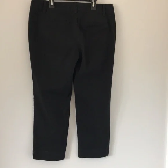 Loft capris - Picture 7 of 7